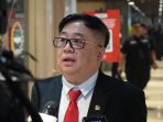 Anggota_DPR_RI_dari_Komisi_VI__Darmadi_Durianto__saat_ditemui_Parlementaria_Jelang_Sidang_Tahunan_MP20260814102336