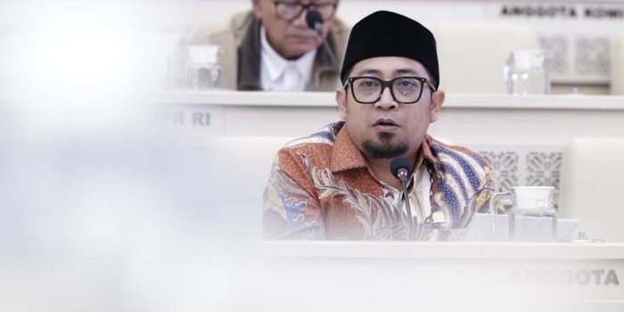 Anggota_Badan_Legislasi__Baleg__DPR_RI_Muhammad_Khozin__Foto__Munchen_jk20260909200227