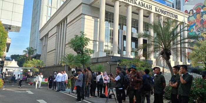 gedung MK